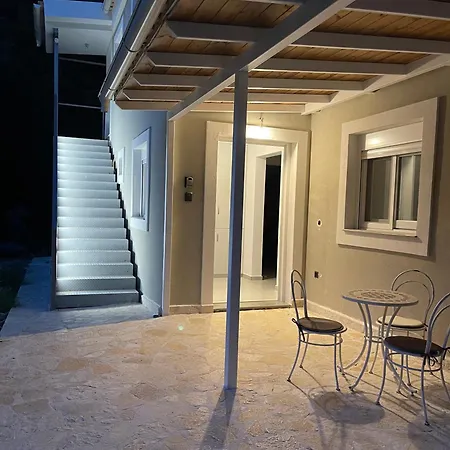 Ferienhaus Nina *